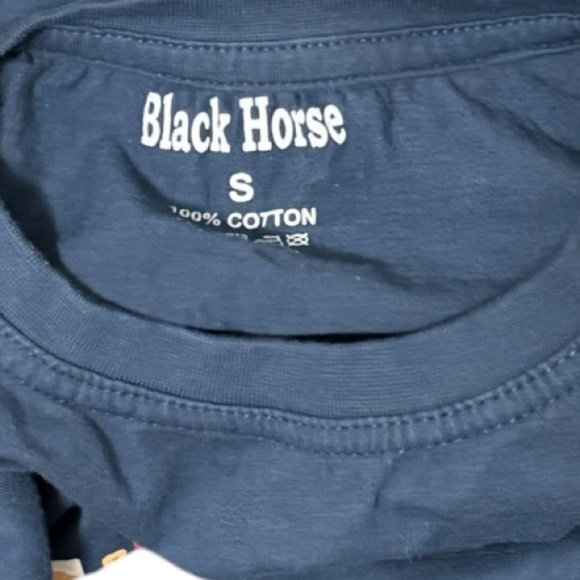 Black Horse Egypt small t shirt - Picture 3 of 3